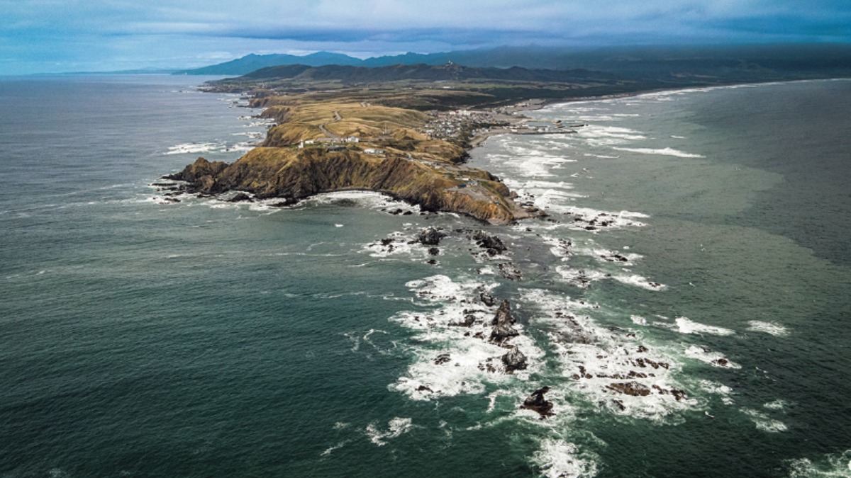 夏の北海道旅｜浦河・様似・えりもを結ぶ海岸線とんがりロード