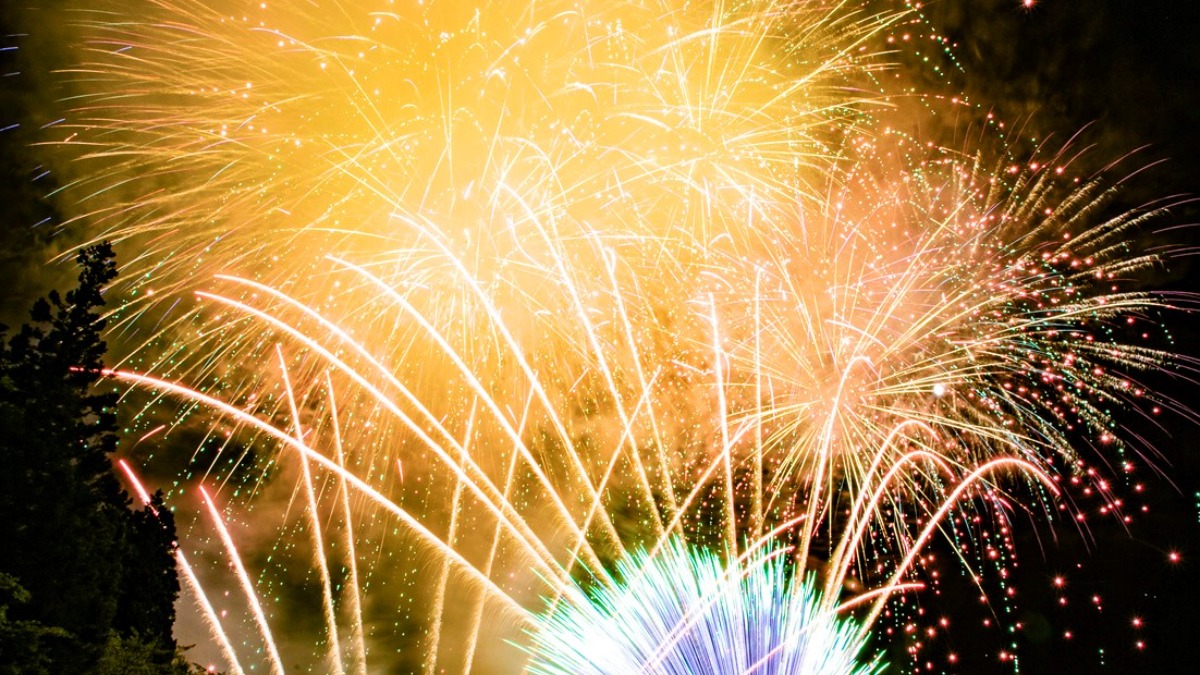 奈良県野迫川村のビッグイベント！約3000発の花火も見どころ！【平維盛の大祭】