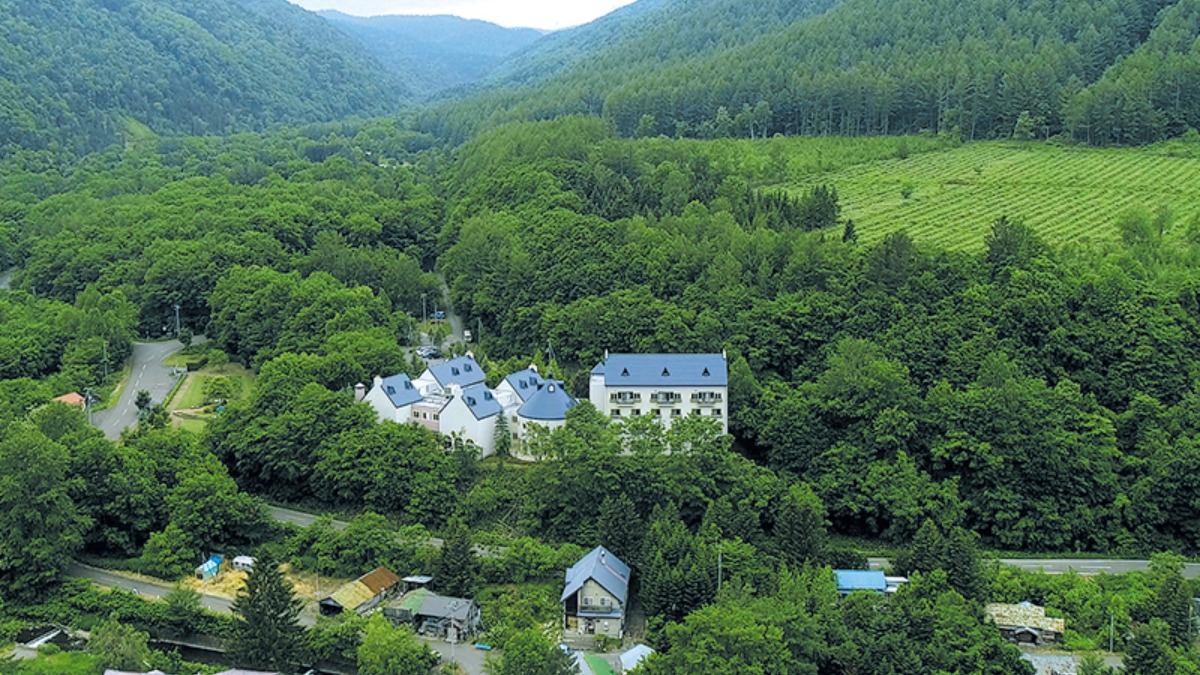 オホーツク特集｜森に佇むスパリゾート「マウレ山荘」で温泉＆グルメ！