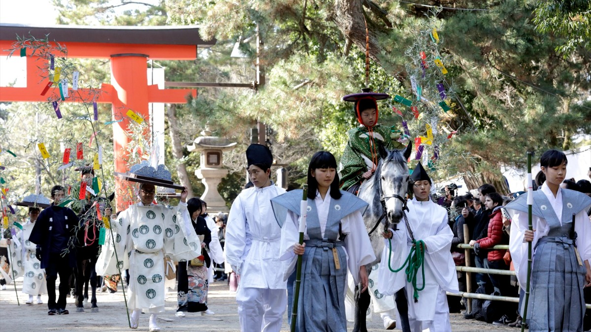 奈良を代表する冬の伝統行事。平安時代から続く歴史ある「春日若宮おん祭」【春日大社｜奈良市】