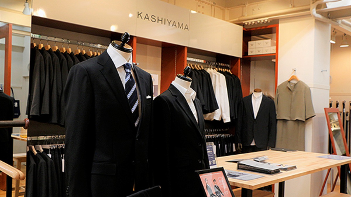 【新店】「そのスーツ良いね! 」の声デザイン、価格ともに魅力のスーツ｜KASHIYAMA Bless松山大街道店