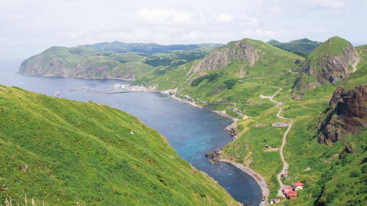 特別な場所へ　礼文島・秋物語｜北海道大人の旅ガイド2025